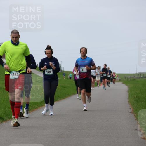 04.05.2025 - 8. Wedeler Halbmarathon Yannick Fuchs http://msf.ph/oto/7827286 04.05.2025 11:34:12 Laufen 21, 1120, 458, 14 meine-sportfotos.de