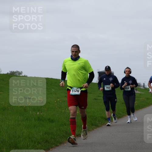 04.05.2025 - 8. Wedeler Halbmarathon Yannick Fuchs http://msf.ph/oto/7827298 04.05.2025 11:34:15 Laufen 1120, 782, 458, 21 meine-sportfotos.de
