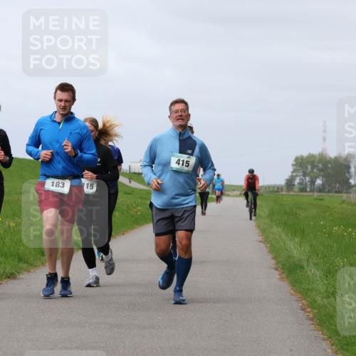 04.05.2025 - 8. Wedeler Halbmarathon Yannick Fuchs http://msf.ph/oto/7827322 04.05.2025 11:57:08 Laufen 205, 183, 115, 415 meine-sportfotos.de
