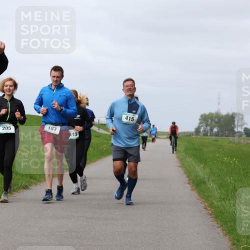 04.05.2025 - 8. Wedeler Halbmarathon Yannick Fuchs http://msf.ph/oto/7827325 04.05.2025 11:57:08 Laufen 205, 183, 115, 415 meine-sportfotos.de