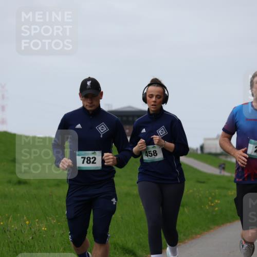 04.05.2025 - 8. Wedeler Halbmarathon Yannick Fuchs http://msf.ph/oto/7827327 04.05.2025 11:34:17 Laufen 458, 782, 1, 2024, 2024, 21 meine-sportfotos.de
