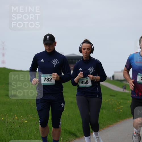 04.05.2025 - 8. Wedeler Halbmarathon Yannick Fuchs http://msf.ph/oto/7827328 04.05.2025 11:34:17 Laufen 13, 2024, 24, 782, 458, 21 meine-sportfotos.de