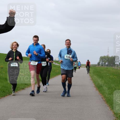 04.05.2025 - 8. Wedeler Halbmarathon Yannick Fuchs http://msf.ph/oto/7827330 04.05.2025 11:57:08 Laufen 183, 205, 115, 415 meine-sportfotos.de