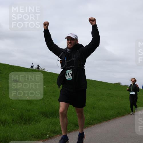 04.05.2025 - 8. Wedeler Halbmarathon Yannick Fuchs http://msf.ph/oto/7827348 04.05.2025 11:57:09 Laufen 111, 205, 183, 415 meine-sportfotos.de