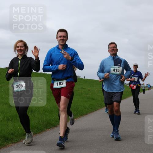 04.05.2025 - 8. Wedeler Halbmarathon Yannick Fuchs http://msf.ph/oto/7827418 04.05.2025 11:57:11 Laufen 205, 183, 415 meine-sportfotos.de