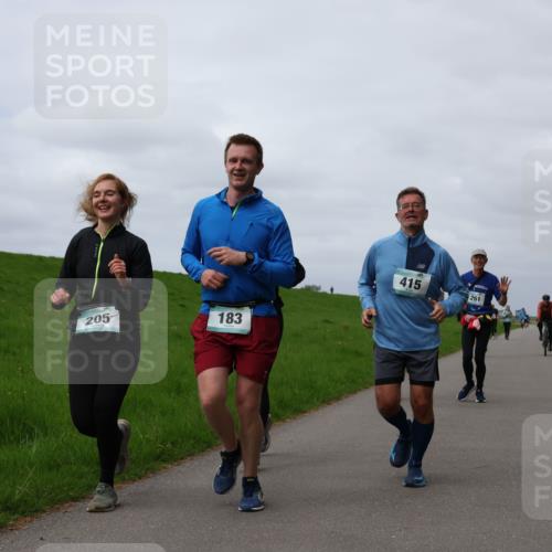 04.05.2025 - 8. Wedeler Halbmarathon Yannick Fuchs http://msf.ph/oto/7827430 04.05.2025 11:57:12 Laufen 205, 183, 415, 261 meine-sportfotos.de