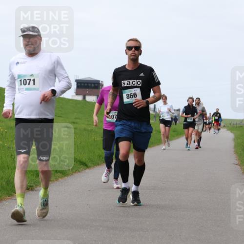 04.05.2025 - 8. Wedeler Halbmarathon Yannick Fuchs http://msf.ph/oto/7827495 04.05.2025 11:34:29 Laufen 1071, 407, 866, 633 meine-sportfotos.de