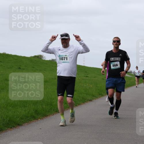 04.05.2025 - 8. Wedeler Halbmarathon Yannick Fuchs http://msf.ph/oto/7827529 04.05.2025 11:34:30 Laufen 1071, 117, 866 meine-sportfotos.de