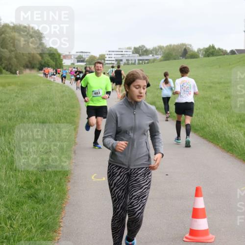04.05.2025 - 8. Wedeler Halbmarathon Yannick Fuchs http://msf.ph/oto/7827553 04.05.2025 11:15:09 Laufen 483 meine-sportfotos.de