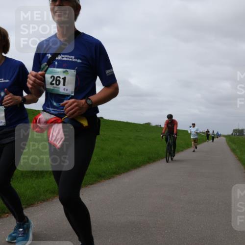 04.05.2025 - 8. Wedeler Halbmarathon Yannick Fuchs http://msf.ph/oto/7827559 04.05.2025 11:57:16 Laufen 261, 6, 223 meine-sportfotos.de