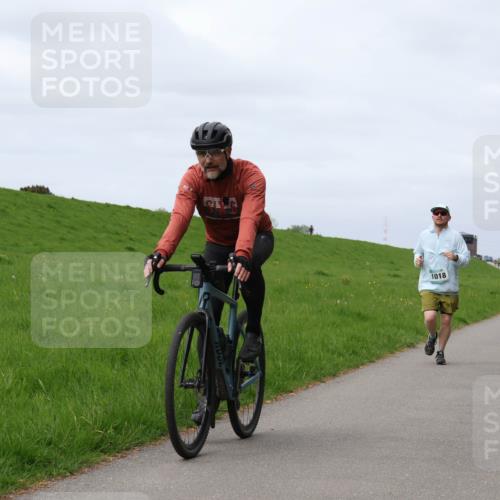04.05.2025 - 8. Wedeler Halbmarathon Yannick Fuchs http://msf.ph/oto/7827570 04.05.2025 11:57:17 Laufen 1018 meine-sportfotos.de