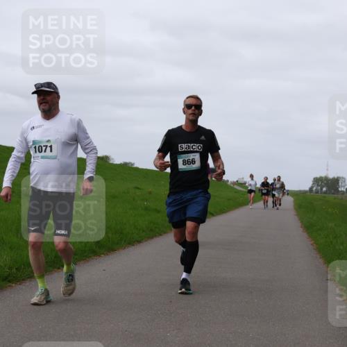 04.05.2025 - 8. Wedeler Halbmarathon Yannick Fuchs http://msf.ph/oto/7827574 04.05.2025 11:34:31 Laufen 1071, 866 meine-sportfotos.de