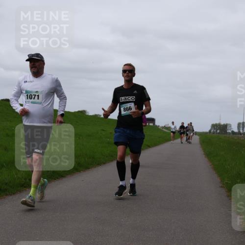 04.05.2025 - 8. Wedeler Halbmarathon Yannick Fuchs http://msf.ph/oto/7827584 04.05.2025 11:34:32 Laufen 1071, 866 meine-sportfotos.de