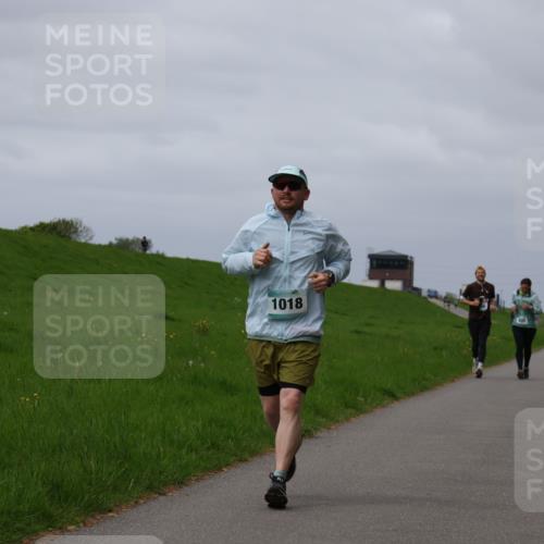 04.05.2025 - 8. Wedeler Halbmarathon Yannick Fuchs http://msf.ph/oto/7827598 04.05.2025 11:57:18 Laufen 1018 meine-sportfotos.de