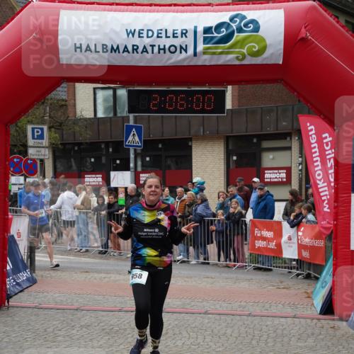 04.05.2025 - 8. Wedeler Halbmarathon Felixshl http://msf.ph/oto/7827867 04.05.2025 12:05:57 Ziel 45, 91, 92, 469, 958 meine-sportfotos.de