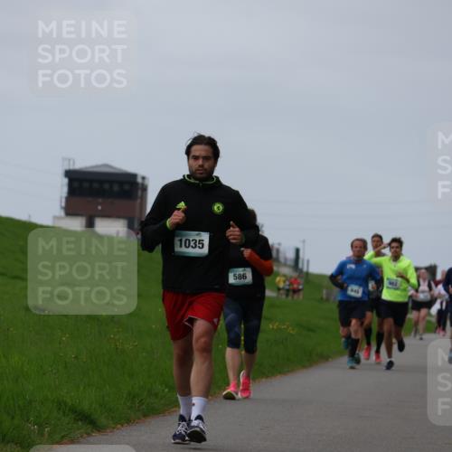 04.05.2025 - 8. Wedeler Halbmarathon Yannick Fuchs http://msf.ph/oto/7828015 04.05.2025 11:34:54 Laufen 1035, 586, 945 meine-sportfotos.de