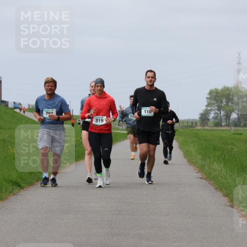 04.05.2025 - 8. Wedeler Halbmarathon Yannick Fuchs http://msf.ph/oto/7828038 04.05.2025 11:58:35 Laufen 707, 819, 110 meine-sportfotos.de