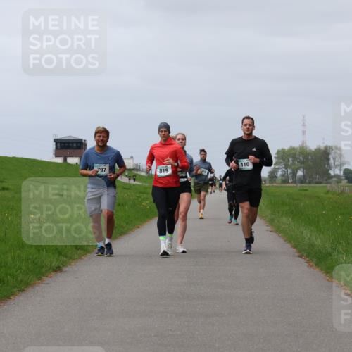 04.05.2025 - 8. Wedeler Halbmarathon Yannick Fuchs http://msf.ph/oto/7828066 04.05.2025 11:58:38 Laufen 797, 110, 819 meine-sportfotos.de