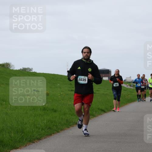 04.05.2025 - 8. Wedeler Halbmarathon Yannick Fuchs http://msf.ph/oto/7828095 04.05.2025 11:34:58 Laufen 1035, 586 meine-sportfotos.de