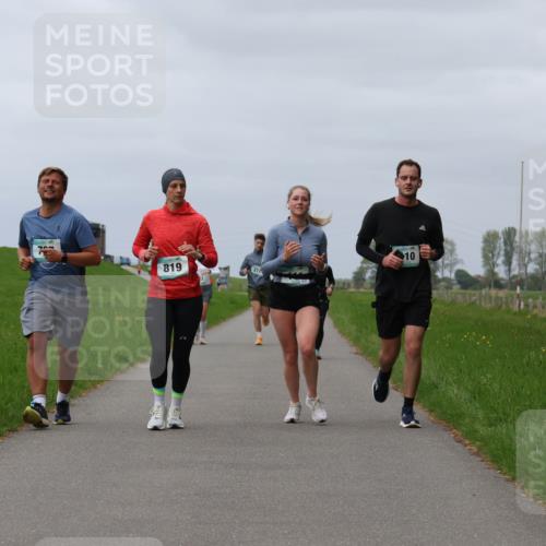 04.05.2025 - 8. Wedeler Halbmarathon Yannick Fuchs http://msf.ph/oto/7828116 04.05.2025 11:58:41 Laufen 819, 10 meine-sportfotos.de