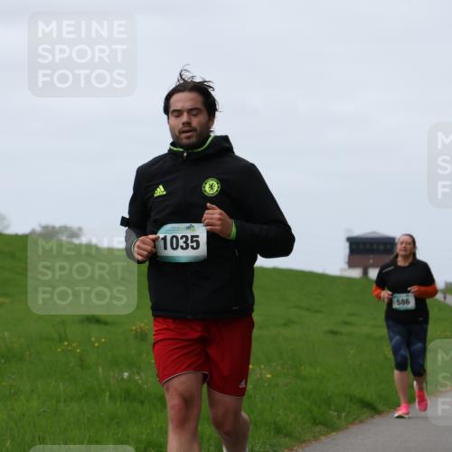 04.05.2025 - 8. Wedeler Halbmarathon Yannick Fuchs http://msf.ph/oto/7828141 04.05.2025 11:34:58 Laufen 1035, 586 meine-sportfotos.de