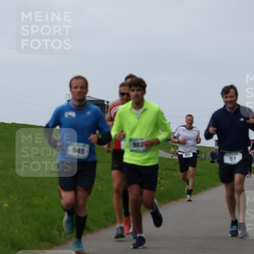 04.05.2025 - 8. Wedeler Halbmarathon Yannick Fuchs http://msf.ph/oto/7828245 04.05.2025 11:35:05 Laufen 945, 982, 855, 51 meine-sportfotos.de