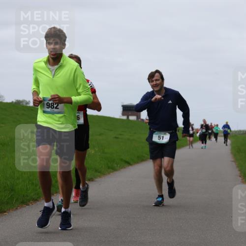 04.05.2025 - 8. Wedeler Halbmarathon Yannick Fuchs http://msf.ph/oto/7828333 04.05.2025 11:35:10 Laufen 945, 982, 51 meine-sportfotos.de
