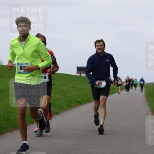 04.05.2025 - 8. Wedeler Halbmarathon Yannick Fuchs http://msf.ph/oto/7828340 04.05.2025 11:35:10 Laufen 98, 86 meine-sportfotos.de