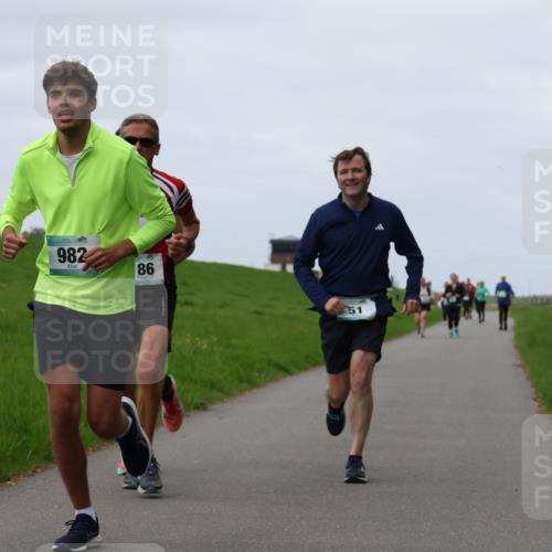 04.05.2025 - 8. Wedeler Halbmarathon Yannick Fuchs http://msf.ph/oto/7828343 04.05.2025 11:35:10 Laufen 982, 86, 98, 2, 51 meine-sportfotos.de