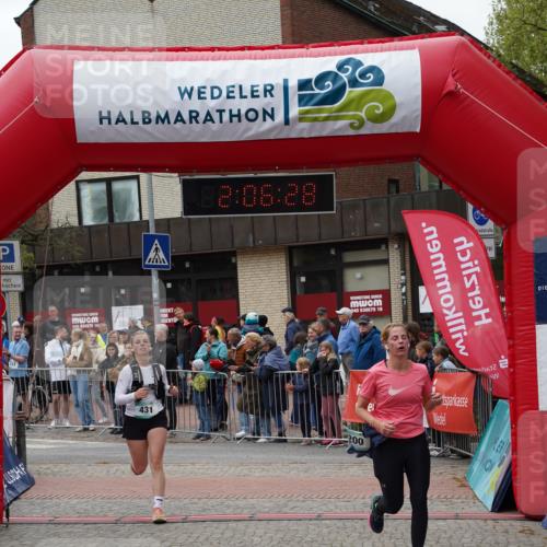 04.05.2025 - 8. Wedeler Halbmarathon Felixshl http://msf.ph/oto/7828350 04.05.2025 12:06:26 Ziel 200, 431 meine-sportfotos.de