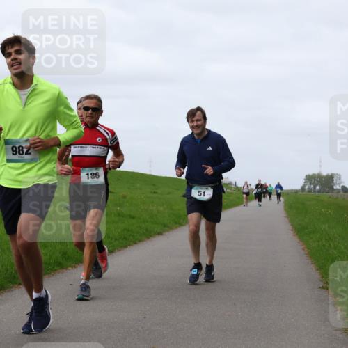 04.05.2025 - 8. Wedeler Halbmarathon Yannick Fuchs http://msf.ph/oto/7828359 04.05.2025 11:35:11 Laufen 982, 186, 51 meine-sportfotos.de