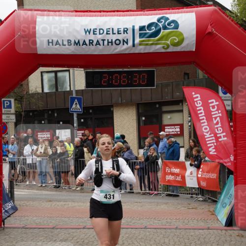 04.05.2025 - 8. Wedeler Halbmarathon Felixshl http://msf.ph/oto/7828370 04.05.2025 12:06:28 Ziel 198, 200, 431 meine-sportfotos.de