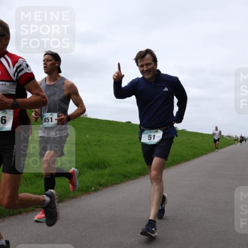04.05.2025 - 8. Wedeler Halbmarathon Yannick Fuchs http://msf.ph/oto/7828417 04.05.2025 11:35:13 Laufen 186, 851, 51 meine-sportfotos.de