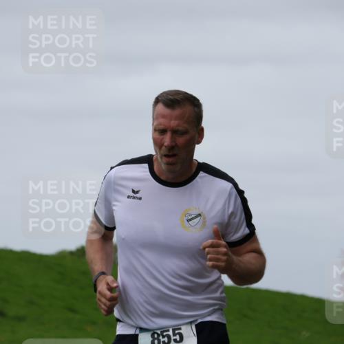 04.05.2025 - 8. Wedeler Halbmarathon Yannick Fuchs http://msf.ph/oto/7828444 04.05.2025 11:35:17 Laufen 855 meine-sportfotos.de