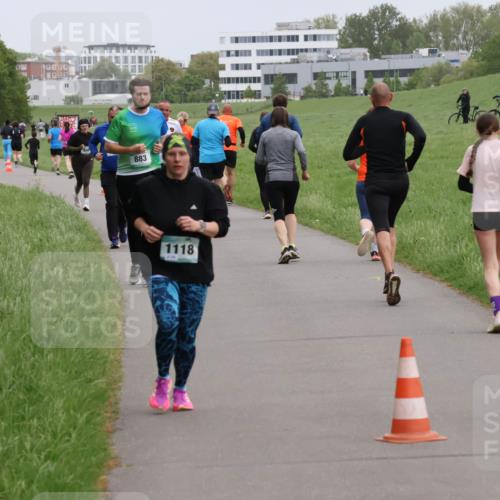 04.05.2025 - 8. Wedeler Halbmarathon Yannick Fuchs http://msf.ph/oto/7828491 04.05.2025 11:16:08 Laufen 19000, 883, 1118 meine-sportfotos.de