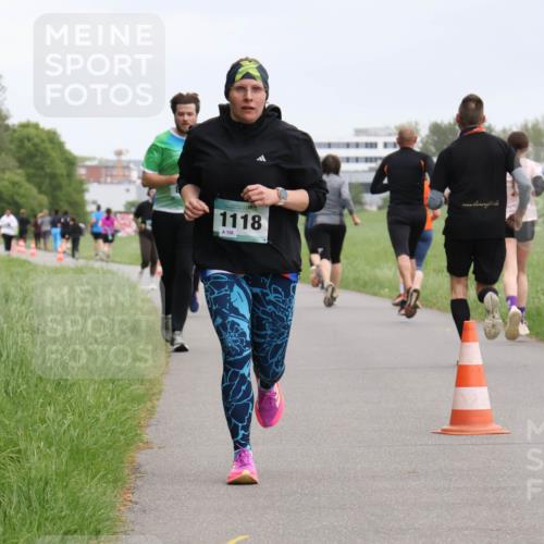 04.05.2025 - 8. Wedeler Halbmarathon Yannick Fuchs http://msf.ph/oto/7828499 04.05.2025 11:16:10 Laufen 1118, 158 meine-sportfotos.de