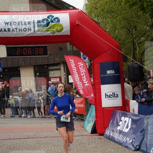 04.05.2025 - 8. Wedeler Halbmarathon Felixshl http://msf.ph/oto/7828507 04.05.2025 12:06:36 Ziel 192, 195, 198, 548, 554 meine-sportfotos.de