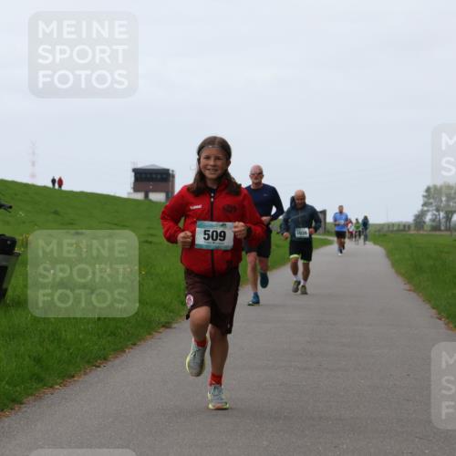 04.05.2025 - 8. Wedeler Halbmarathon Yannick Fuchs http://msf.ph/oto/7828571 04.05.2025 11:16:18 Laufen 509, 1038 meine-sportfotos.de