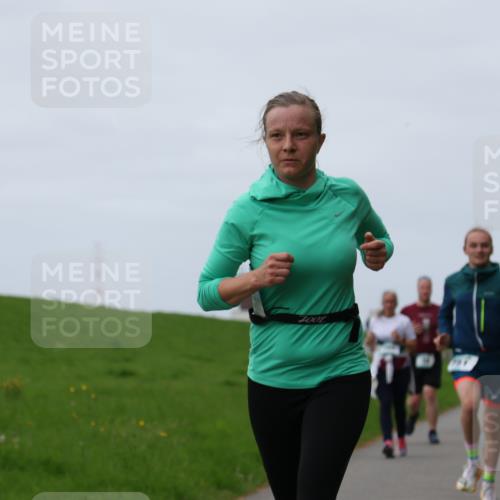 04.05.2025 - 8. Wedeler Halbmarathon Yannick Fuchs http://msf.ph/oto/7828613 04.05.2025 11:35:34 Laufen 7001 meine-sportfotos.de