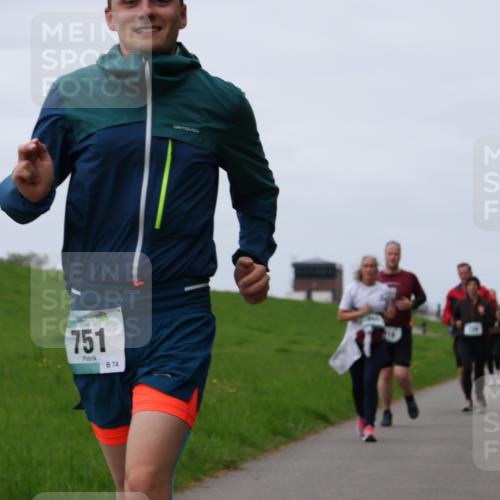 04.05.2025 - 8. Wedeler Halbmarathon Yannick Fuchs http://msf.ph/oto/7828694 04.05.2025 11:35:38 Laufen 751, 74 meine-sportfotos.de