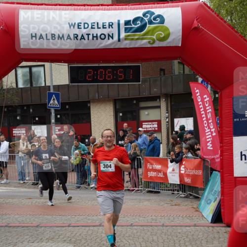 04.05.2025 - 8. Wedeler Halbmarathon Felixshl http://msf.ph/oto/7828736 04.05.2025 12:06:49 Ziel 304, 329, 333, 515, 976 meine-sportfotos.de