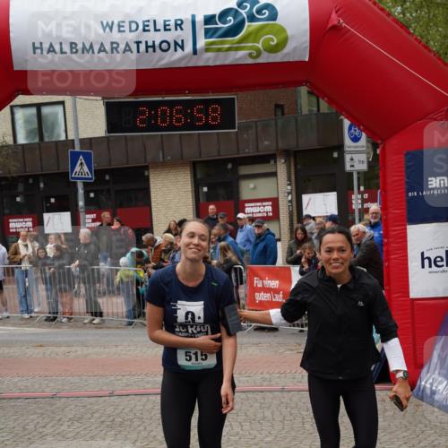 04.05.2025 - 8. Wedeler Halbmarathon Felixshl http://msf.ph/oto/7828824 04.05.2025 12:06:56 Ziel 515, 976 meine-sportfotos.de