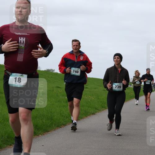 04.05.2025 - 8. Wedeler Halbmarathon Yannick Fuchs http://msf.ph/oto/7828858 04.05.2025 11:35:47 Laufen 18, 740, 739, 1159 meine-sportfotos.de