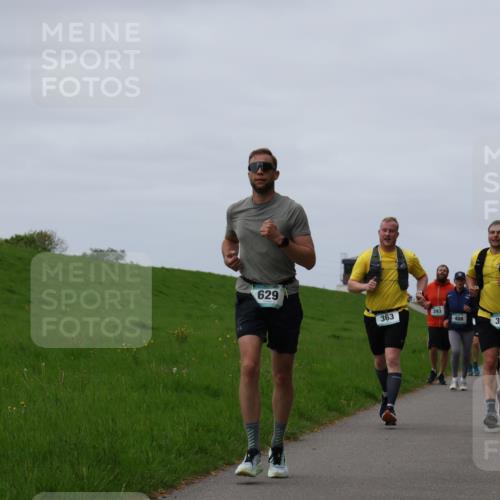 04.05.2025 - 8. Wedeler Halbmarathon Yannick Fuchs http://msf.ph/oto/7829064 04.05.2025 11:36:18 Laufen 629, 363, 293, 488, 364 meine-sportfotos.de