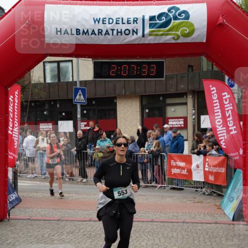 04.05.2025 - 8. Wedeler Halbmarathon Felixshl http://msf.ph/oto/7829074 04.05.2025 12:07:31 Ziel 171, 553, 915 meine-sportfotos.de