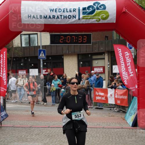 04.05.2025 - 8. Wedeler Halbmarathon Felixshl http://msf.ph/oto/7829089 04.05.2025 12:07:31 Ziel 171, 553, 915 meine-sportfotos.de