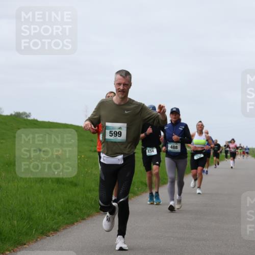 04.05.2025 - 8. Wedeler Halbmarathon Yannick Fuchs http://msf.ph/oto/7829177 04.05.2025 11:36:25 Laufen 599, 434, 488 meine-sportfotos.de
