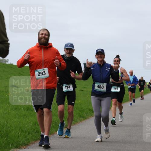 04.05.2025 - 8. Wedeler Halbmarathon Yannick Fuchs http://msf.ph/oto/7829207 04.05.2025 11:36:26 Laufen 9, 293, 434, 488, 125 meine-sportfotos.de