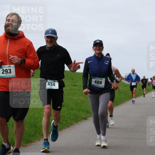 04.05.2025 - 8. Wedeler Halbmarathon Yannick Fuchs http://msf.ph/oto/7829250 04.05.2025 11:36:28 Laufen 293, 434, 488, 312 meine-sportfotos.de