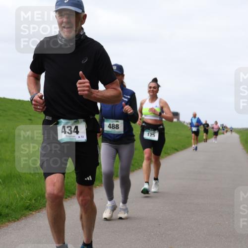 04.05.2025 - 8. Wedeler Halbmarathon Yannick Fuchs http://msf.ph/oto/7829294 04.05.2025 11:36:30 Laufen 434, 72, 488, 125 meine-sportfotos.de